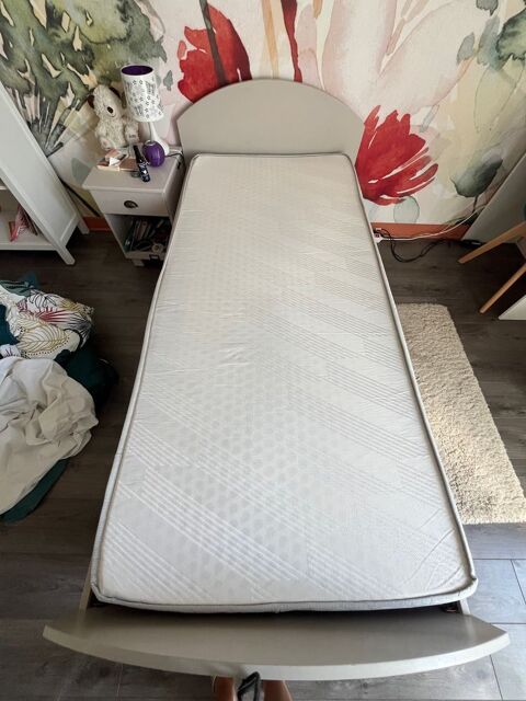 Matelas latex haut de gamme lit 1 place 90 Maisons-Alfort (94)