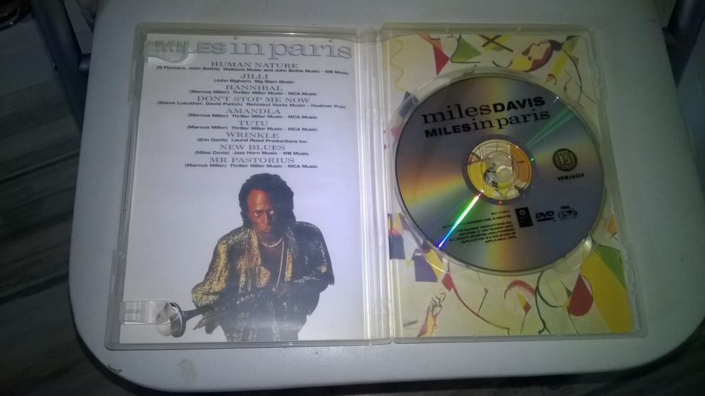 DVD Miles Davis
Miles In Paris
1990
Excellent etat
Human DVD et blu-ray