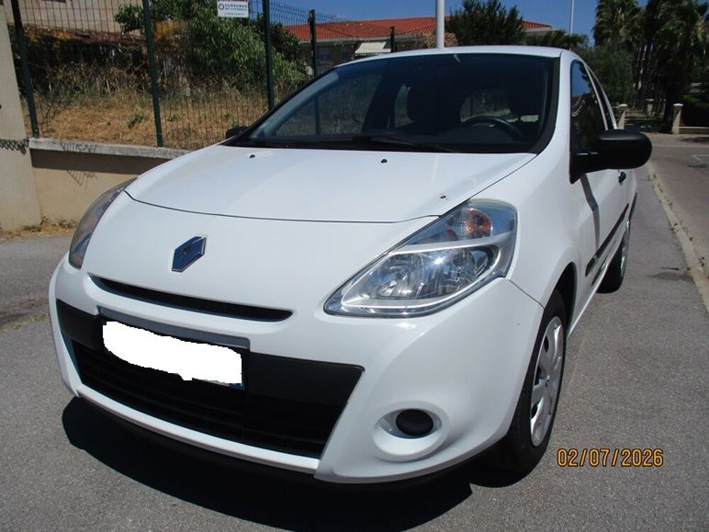 Clio III 1.5 DCI 70CV 2010 occasion 06600 Antibes