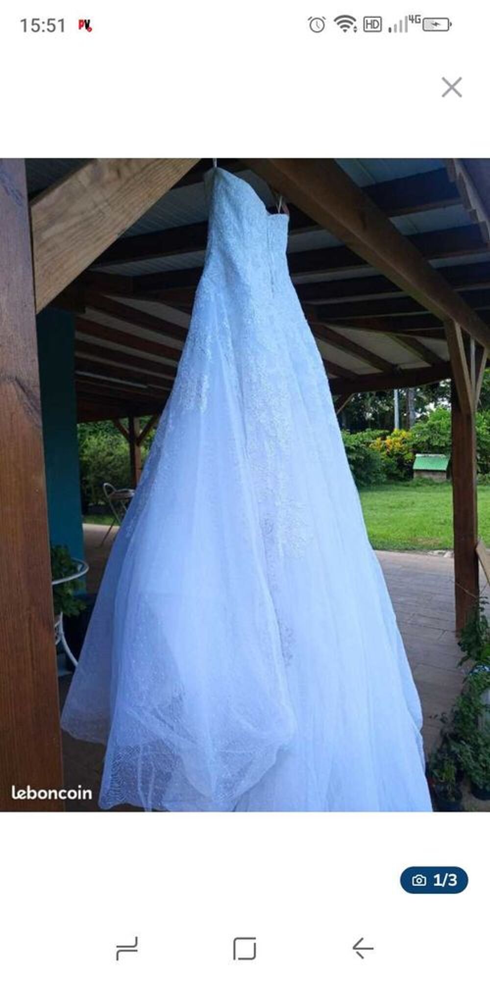 robe de mari&eacute;e Vêtements