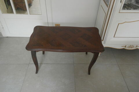 Petite table basse en bois avec pieds d�montables 15 Angers (49)