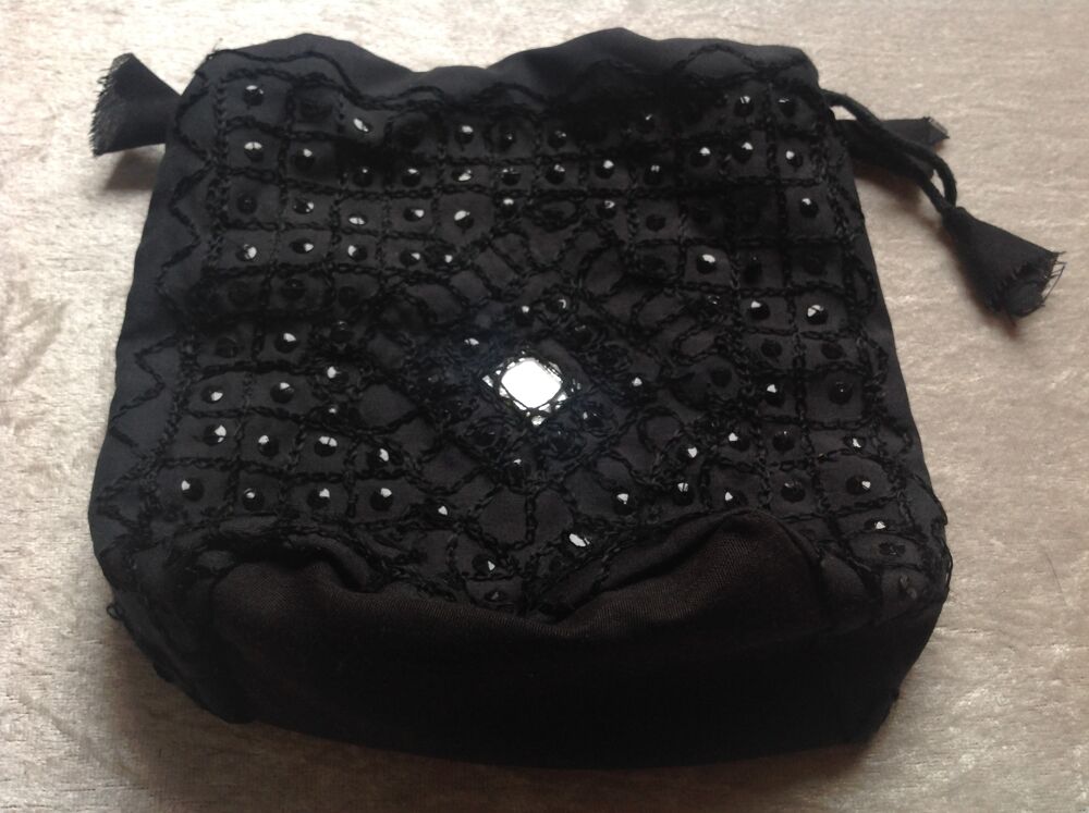 SAC EN TISSU NOIR BROD&Eacute; AVEC STRASS &amp; MIROIRS Envoi Possible Maroquinerie