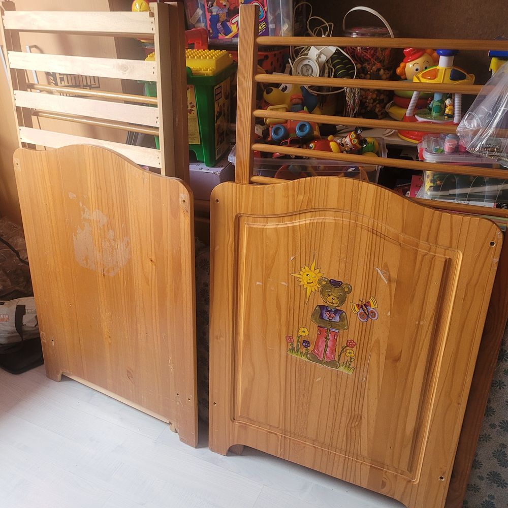 lit b&eacute;b&eacute;, bois, bon &eacute;tat. Mobilier enfants