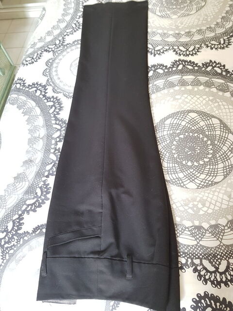 Pantalon habillé, noir, T36 de la marque ETAM 10 Voisins-le-Bretonneux (78)