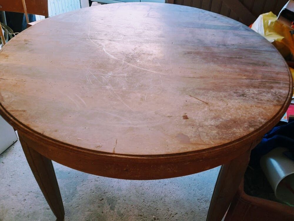 Table Ovale en Noyer Meubles