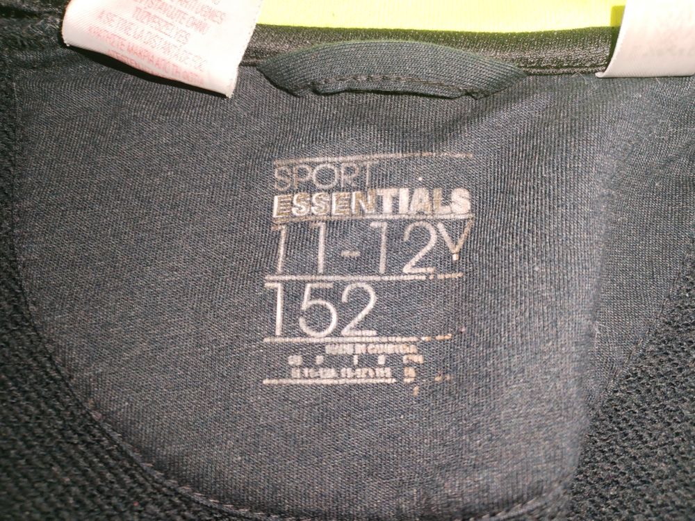 Veste de surv&ecirc;tement ADIDAS (noire/jaune) (Taille 12 ans) Vêtements enfants
