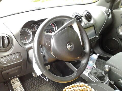 Alfa Romeo Mito MiTo 1.4 TB MultiAir Start & Stop 140 Alfa TCT Imola 2017 occasion Mont-Saint-Aignan 76130