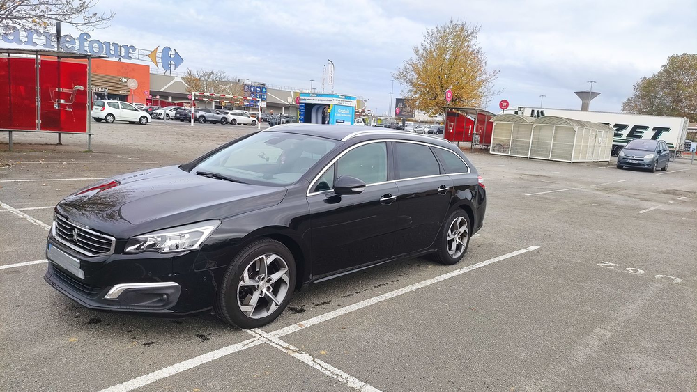 508 SW 2.0 BlueHDi 180ch S&S EAT6 Allure Business 2017 occasion 44300 Nantes