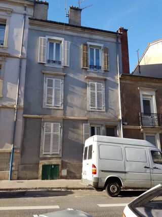  Appartement à louer 2 pièces 37 m²