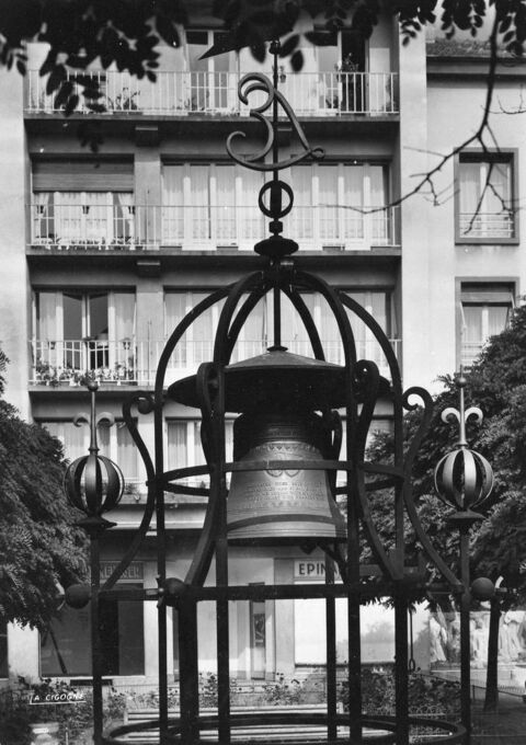 CPA - Carte postale -France - 
VOSGES
- EPINAL. 1 Caumont (09)