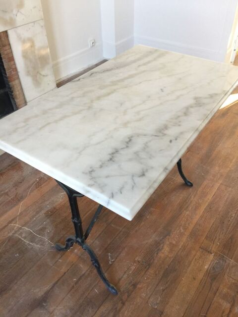 table de bar en marbre authentique 150€ 150 Saint-Pierre-lès-Nemours (77)
