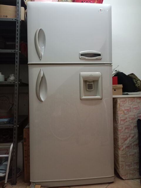 REFRIGERATEUR - CONGELATEUR 950 Pignans (83)
