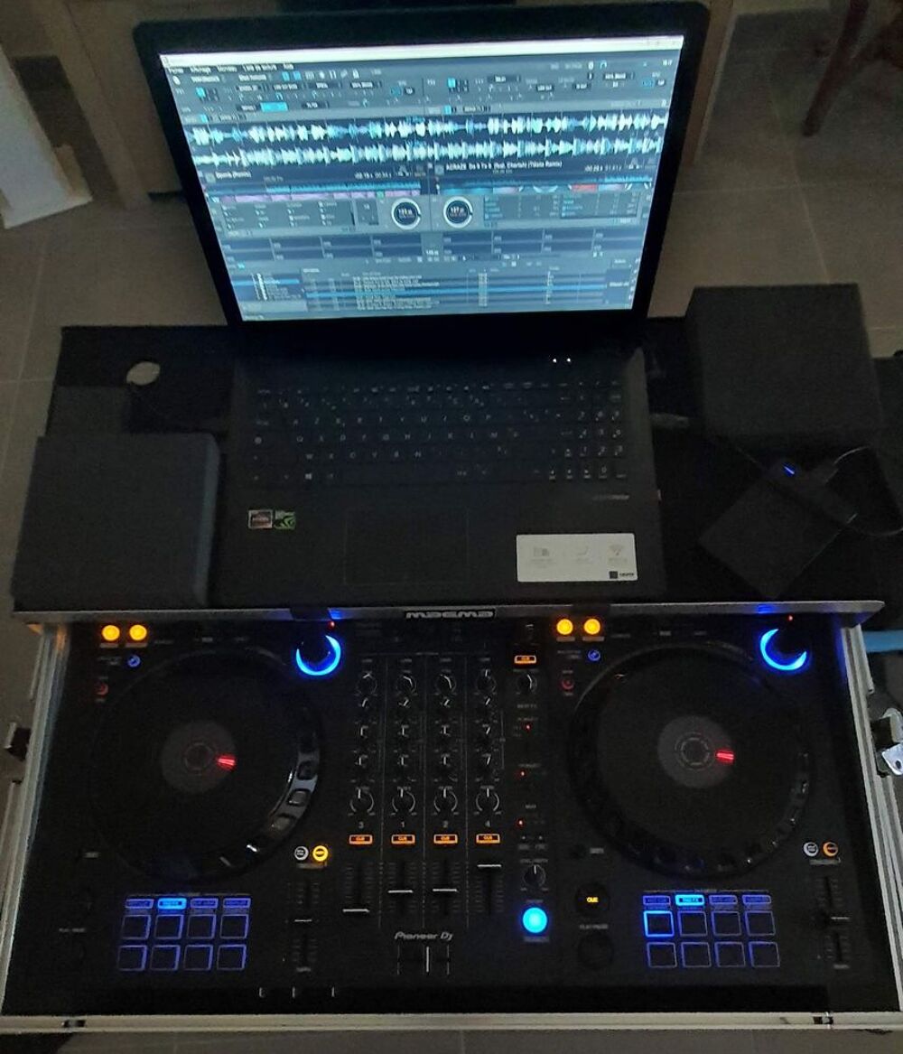 Pioneer DDJ-FLX6 et son flight case Audio et hifi
