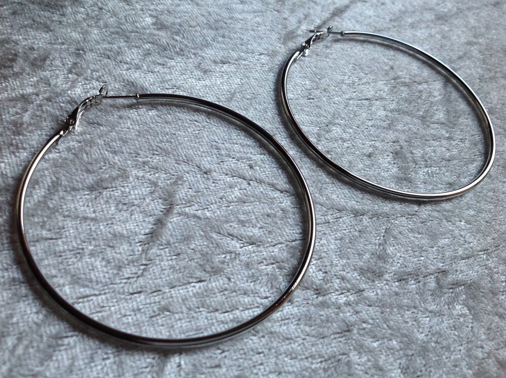 BOUCLES OREILLES ARGENT&Eacute;ES CR&Eacute;OLE DIAM&Egrave;TRE 7 cm Envoi Possib Bijoux et montres