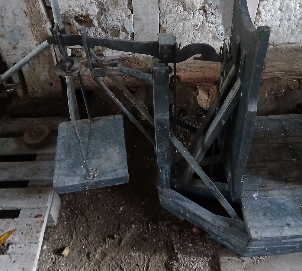 Balance &agrave; grains ? Mat&eacute;riel agricole ? Ann&eacute;es 50. 