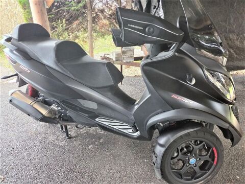 Scooter PIAGGIO 2018 occasion &Eacute;guilles 13510
