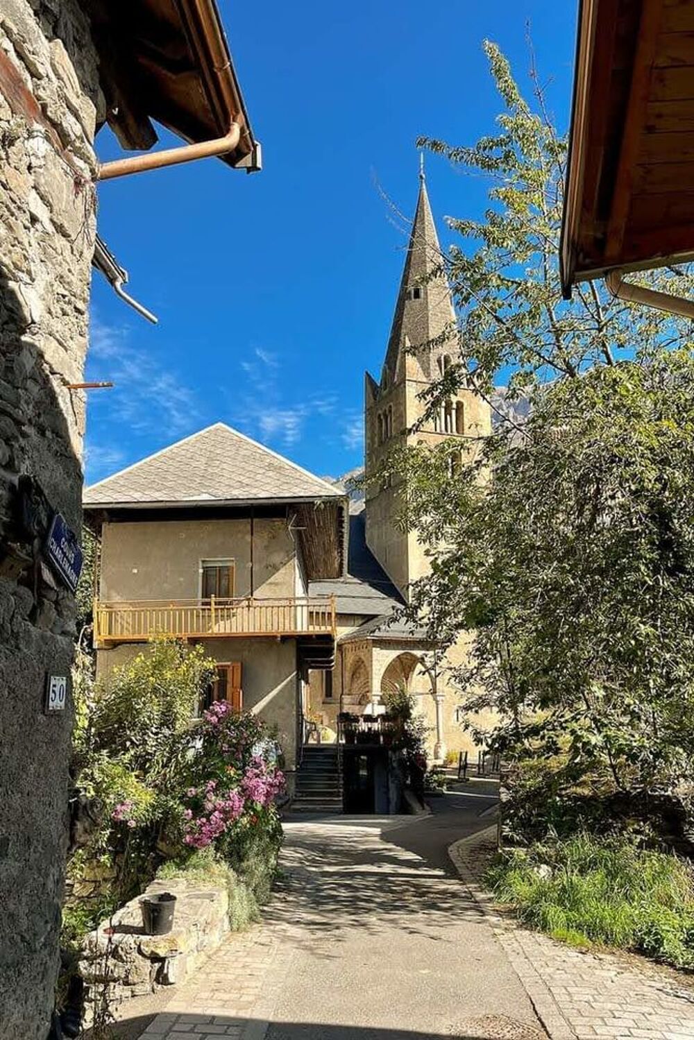   disponibilités  après le 15 aout, vacances d'été à    la montagne Provence-Alpes-Côte d'Azur, Vallouise (05290)