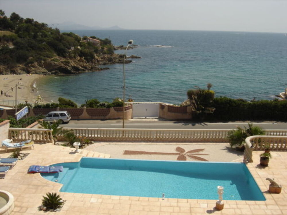  Mazet FRONT DE MER - PISCINE - PLAGE de sable - max 3 pers Provence-Alpes-Côte d'Azur, St Aygulf (83370)