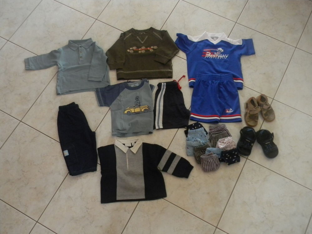 LOT VETEMENTS 18/24 MOIS Vêtements enfants