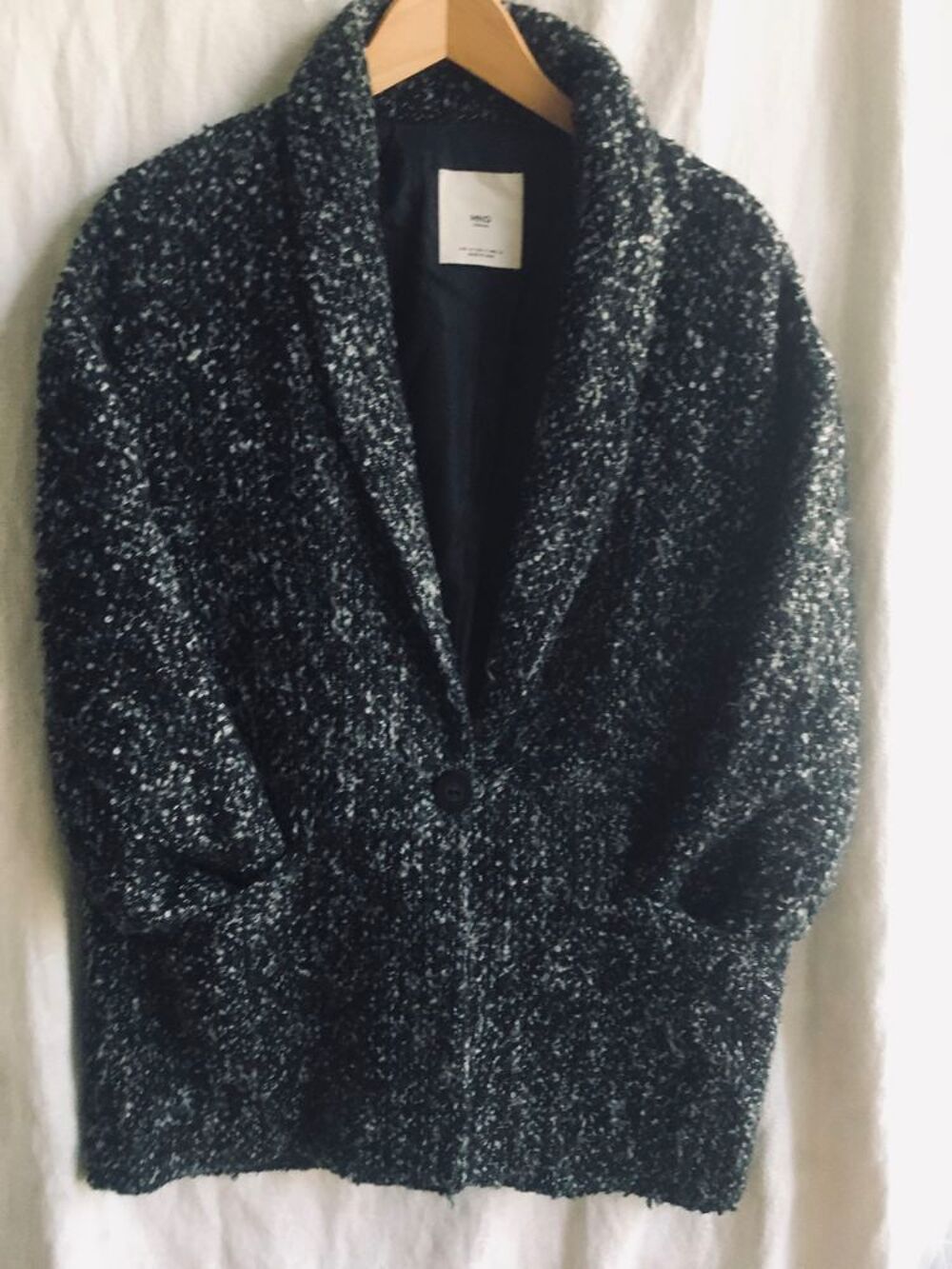 Veste trois quart. Taille M Vêtements