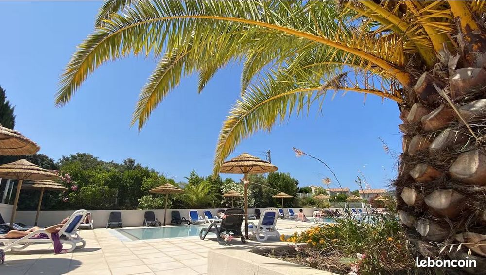   Prox L'ILE ROUSSE, villa en bord de mer 2 chambres clim pisc Corse, Lozari (20226)