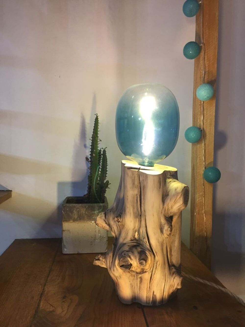 Lampe b&ucirc;che en bois Décoration