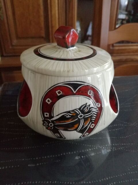 Superbe Pot � tabac en C�ramique  Cr�ation R�serv�e France  39 Barentin (76)