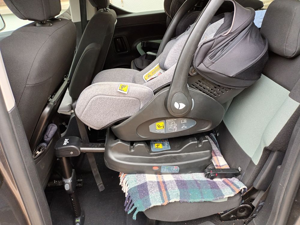 n&eacute;cessaire complet pour b&eacute;b&eacute; poussette, si&egrave;ge auto Mobilier enfants