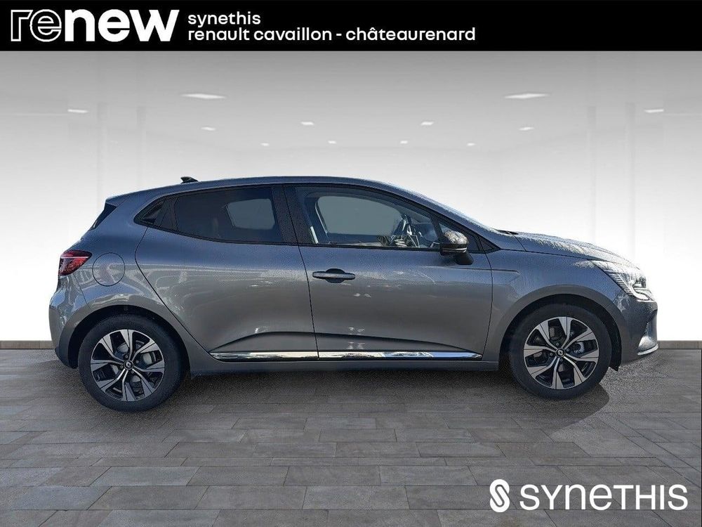 Clio V Clio E-Tech full hybrid 145 Evolution 2023 occasion 84300 Cavaillon