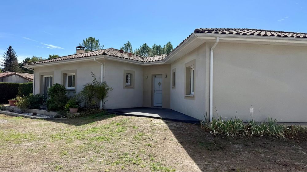 Vente Maison Belle maison de 2008 de plain pied, surface habitable 112m². Sore