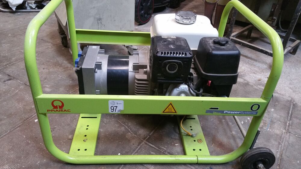 Groupe &Eacute;lectrog&egrave;ne Portable Pramac Bricolage