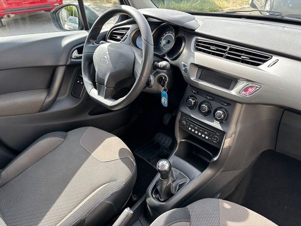 C3 VTi 68 Confort (4 CV) 5 portes clim 2014 occasion 78540 Vernouillet