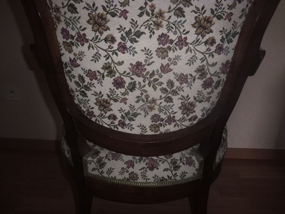 fauteuil style Louis-Philippe refait &agrave; neuf acajou tapisseri Meubles