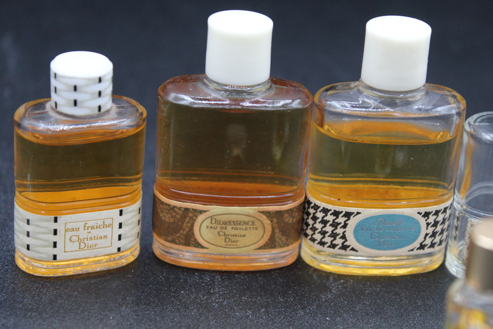 Lot 9 miniatures parfum anciennes DIOR 
