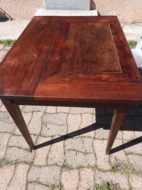 Bureau Pupitre Savigny (69)