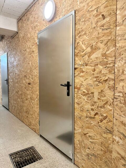  Parking / Garage � louer 5 m�