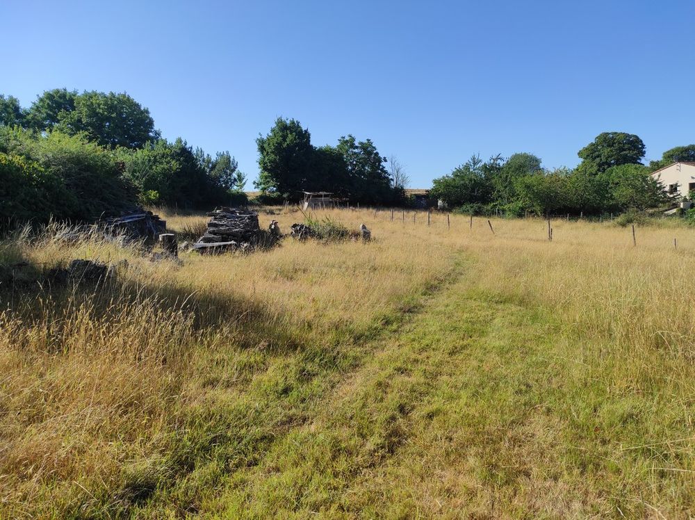 Vente Terrain terrain constructible de 2247 m² à Vouvant (85) Vouvant