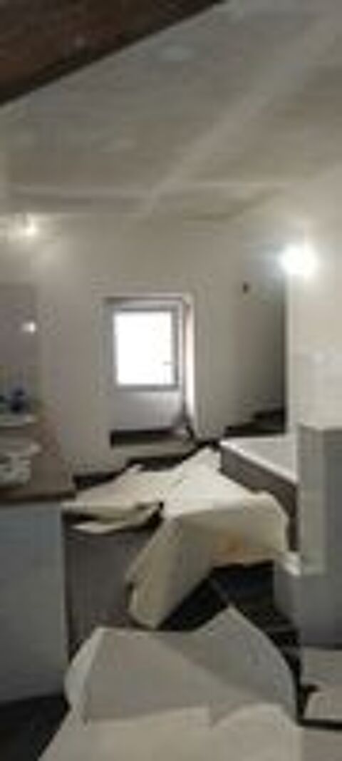   homme propose services de bricolage 