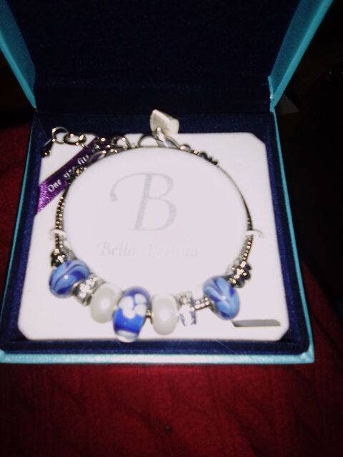 Bracelet-Bella Perlina-perle en verre Bleue/Blanche/argente 20 Tours (37)