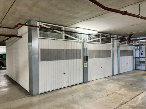  Parking / Garage  louer 15 m