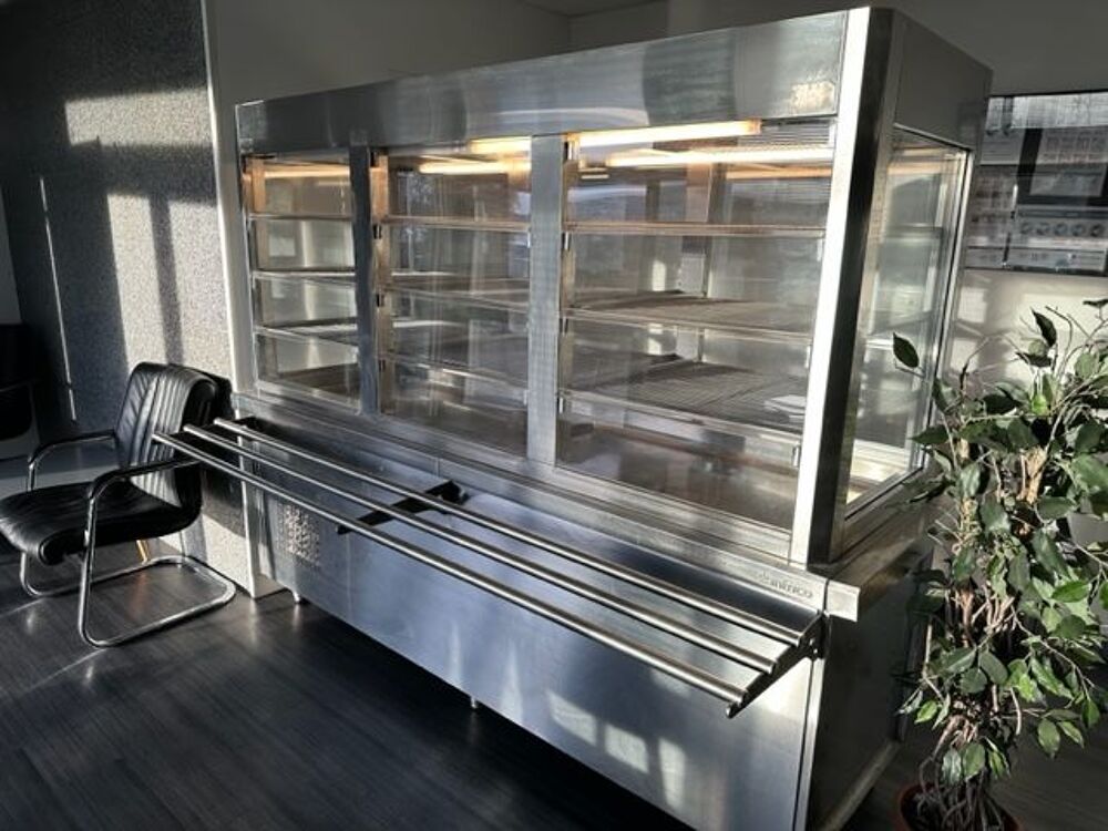 Armoire r&eacute;frig&eacute;r&eacute;e Electroménager