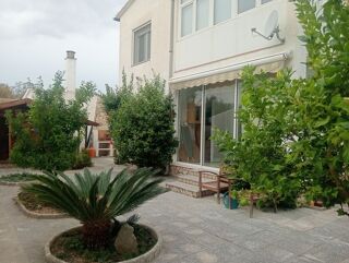 Maison 7 pièces 259 m² · à Robert-Espagne · 259 m² · 515 000 €