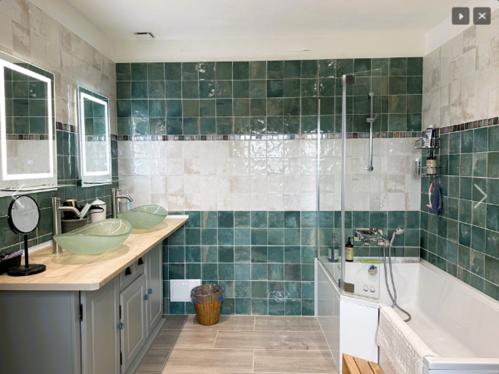 à vendre  Propriété/château Saint-Avit-Sénieur (24440)