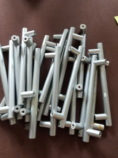 20 poign�es de placard 20 Ozouer-le-Voulgis (77)