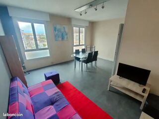  Appartement à louer 2 pièces 57 m²