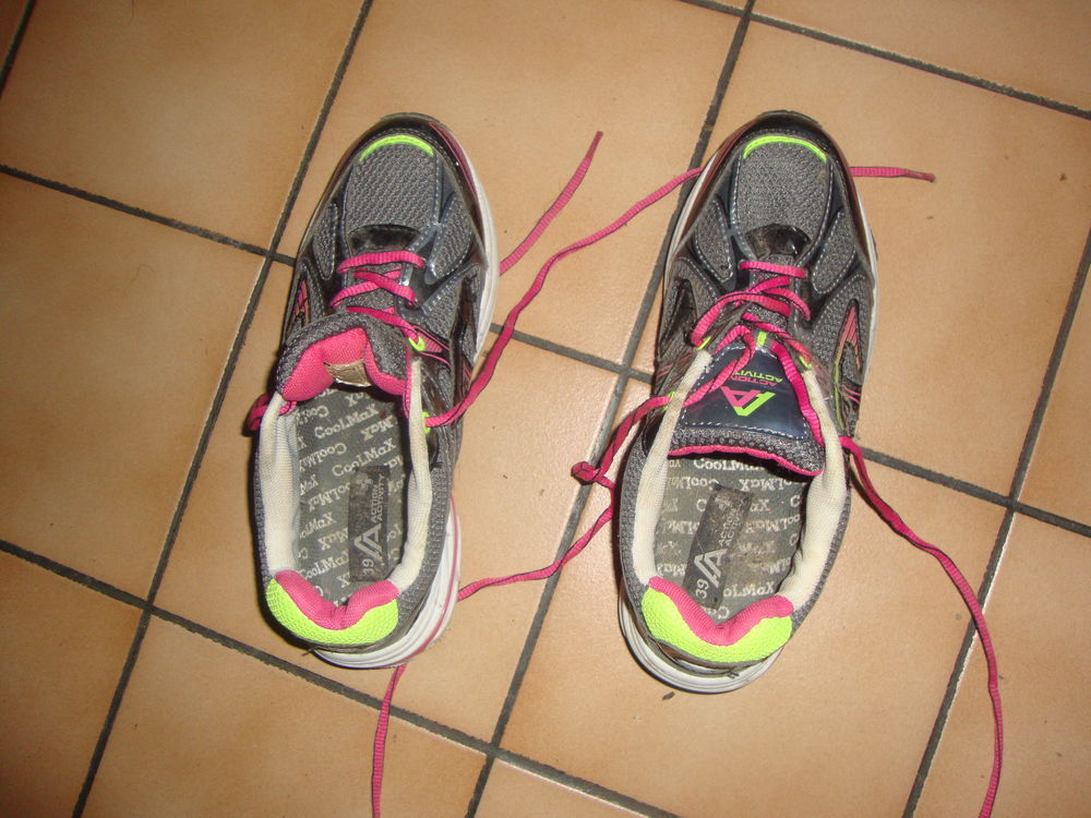Baskets neuves Chaussures