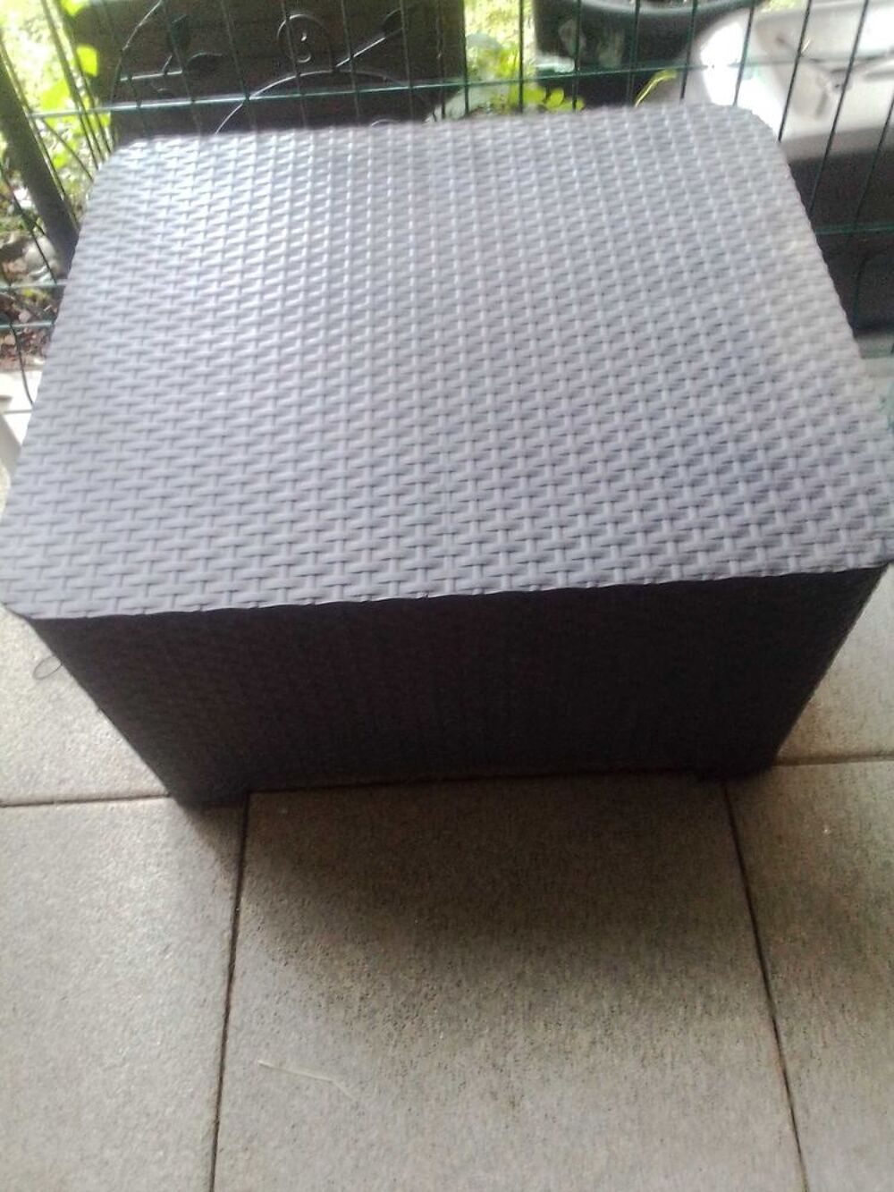 table basse plastique ext&eacute;rieur de terrasse ou jardin Jardin