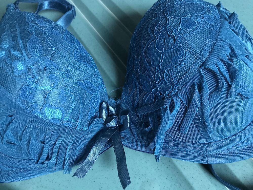 Ensemble de lingerie TURQUOISE Taille M bonnet 90 Vêtements