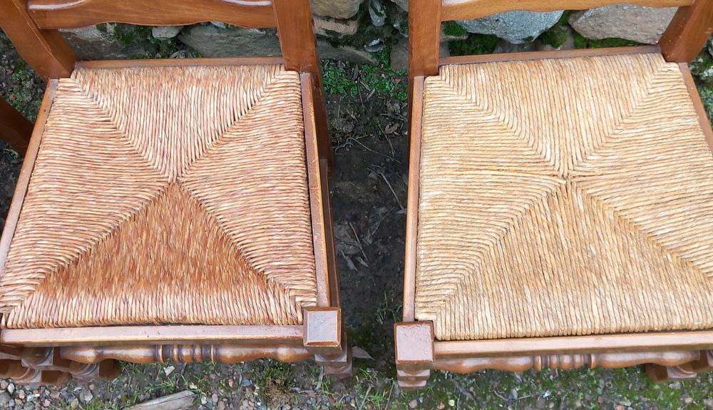 4 chaises rustiques
Meubles