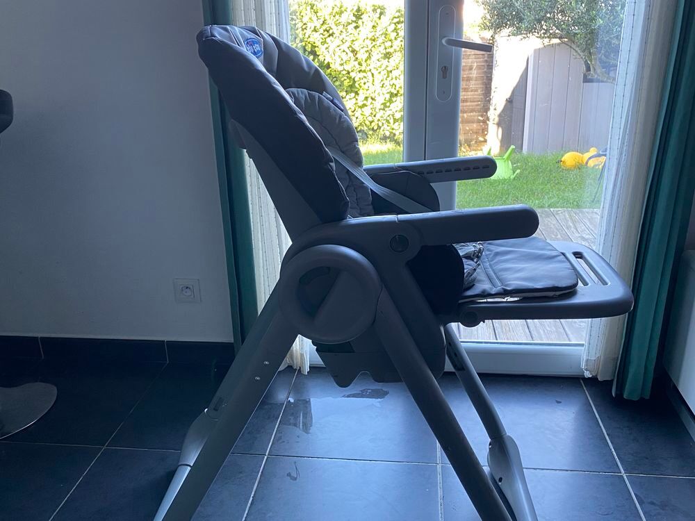 Chaise haute Chicco Puriculture